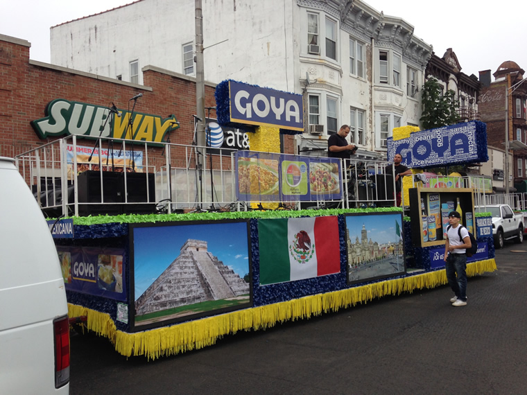 Mexican Parade Float 017